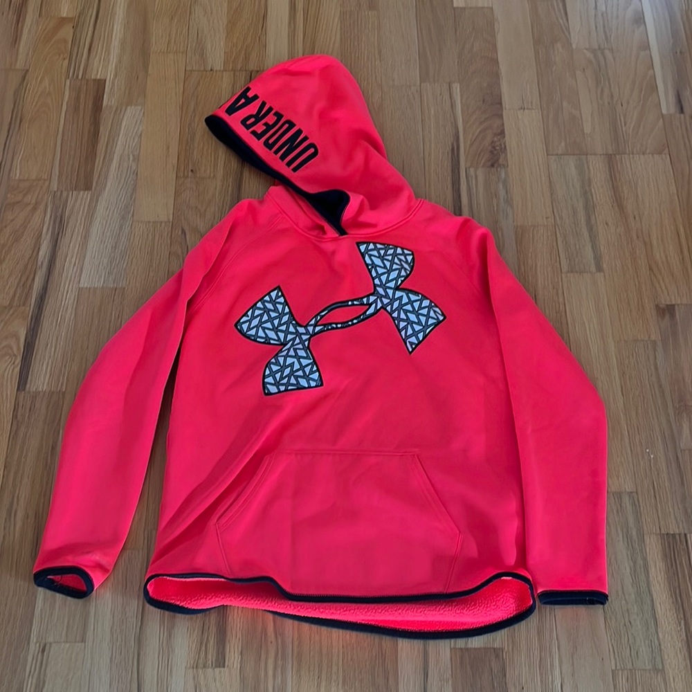 Girls Under Armour, youth XL, hooded sweatshirt w/front pocket, pinkish-orange
